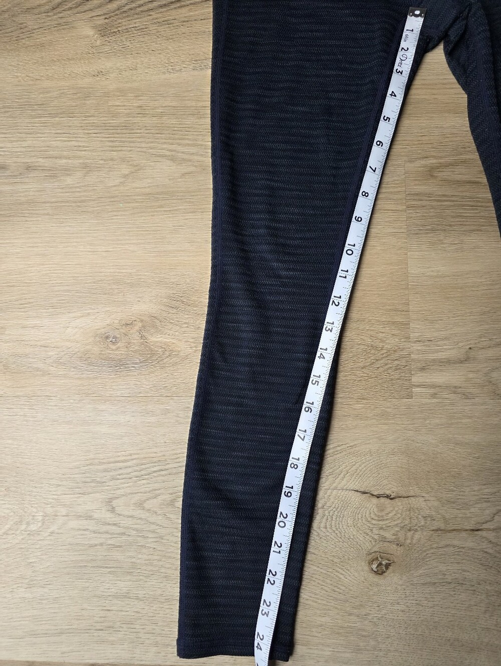 Athleta High-Rise Jacquard Chaturanga Tight Leggings Size S - Picture 7 of 8